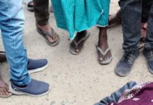 यूपी की रहने वाली बिहार में शिक्षका का स्कूल जाने के क्रम में अज्ञात अपराधियों ने गोली मारकर की हत्या।