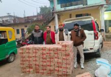 अवैध देशी शराब की भारी खेप के साथ एक स्कॉर्पियो वाहन को जब्त