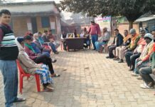 बहुअरवा पंचायत में स्वच्छता को लेकर ग्रामीणों को किया गया जागरूक।