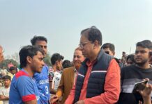 खेलेगा इंडिया आगे बढ़ेगा इंडिया।