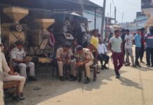 बगहा के डुमरिया गांव में 50 लाख की चोरी, गैस कटर से दरवाजा काटकर ले उड़े जेवर-नकदी