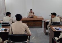 मासिक अपराध गोष्ठी में लंबित मामलों के त्वरित निष्पादन के निर्देश