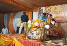 मानव देह क्षण भंगुर है, अच्छा कार्य शीघ्र करें-पं०राजेश जी महाराज