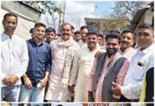 विधायक सुरेंद्र कुशवाहा का क्षेत्र भ्रमण, ईद की शुभकामनाएं; वीरता पुरस्कार विजेता जवान का किया सम्मान