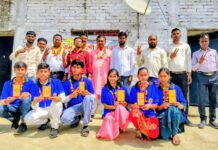 मझौलिया में मेधावी छात्रों का भव्य सम्मान समारोह, शिक्षा और संस्कार का संदेश