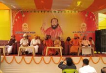 पुण्यतिथि पर याद किए गए बाल योगी बाबा, बखरिया में जुटे संत-महात्मा और श्रद्धालु