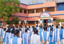 नौवीं कक्षा की छात्राओं का भव्य स्वागत, मार्गदर्शन से बढ़ा उत्साह