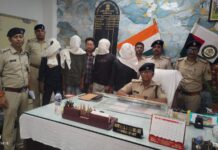 बगहा में बाइक चोरी गिरोह का पर्दाफाश, चार गिरफ्तार, तीन मोटरसाइकिल बरामद