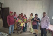 किसानों को मूंग और उड़द की खेती करने के लिए प्रमाणित एवं अनुदानित दिया जा रहा बीज।
