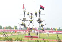 बगहा: दीक्षांत परेड से पूर्व भव्य फुल ड्रेस रिहर्सल, जवानों ने दिखाया शौर्य और अनुशासन