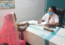 शहरी पीएचसी बगहा-दो में मरीजों की बढ़ी भीड़, मरीजों की संख्या में इजाफा।