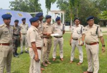 बेतिया पुलिस लाइन में प्रशिक्षु सिपाहियों की परीक्षा संपन्न, अनुशासन व दक्षता पर जोर