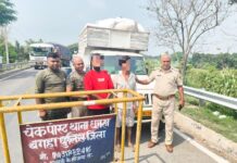 वाहन चेकिंग के दौरान 635 लीटर विदेशी शराब बरामद, दो गिरफ्तार