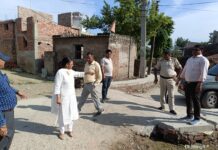 बगहा में नाला अतिक्रमण पर प्रशासन सख्त, तत्काल हटाने का निर्देश