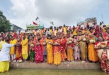 भव्य कलश यात्रा के साथ दुर्गा मंदिर प्राण प्रतिष्ठा महायज्ञ का शुभारंभ