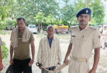 40 लिटर देशी चुलाई शराब के साथ तस्कर गिरफ्तार