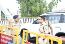 औचक निरीक्षण में एसपी ने परखी व्यवस्था, यातायात सुधार पर दिया जोर
