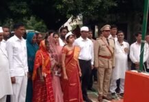 आन बान शान से लहराया भारतीय तिरंगा, वंदे मातरम भारत माता की जय स्वतंत्रता दिवस अमर रहे से गूंज उठा वातावरण।