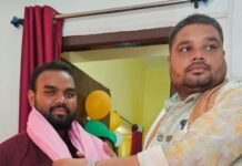 मझौलिया पंचायत ने सुमित कुमार को बनाया स्वच्छता पर्यवेक्षक, मुखिया सत्य प्रकाश ने किया सम्मानित