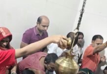 अंतिम सोमवारी पर बाबा विश्वंभरनाथ धाम में उमड़ा आस्था का जनसैलाब