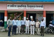 सराहनीय कार्य करने पर शिक्षक हुए सम्मानित -पं०भरत उपाध्याय