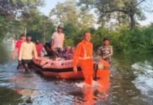 एसएसबी 21वीं वाहिनी ने बंगाली कॉलोनी से एक गर्भवती महिला को सुरक्षित रेस्क्यू कर अस्पताल पहुंचाया