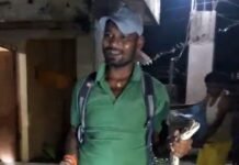 बाल्मीकि नगर थाना परिसर में निकला विशाल अजगर, पुलिस कर्मियों में मचा हड़कंप