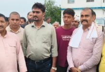 चंद्रपुर पीपी तटबंध का विधायक सुरेंद्र प्रसाद कुशवाहा ने किया औचक निरीक्षण